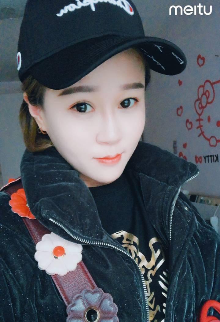 分享一个长得很漂亮的妹子！